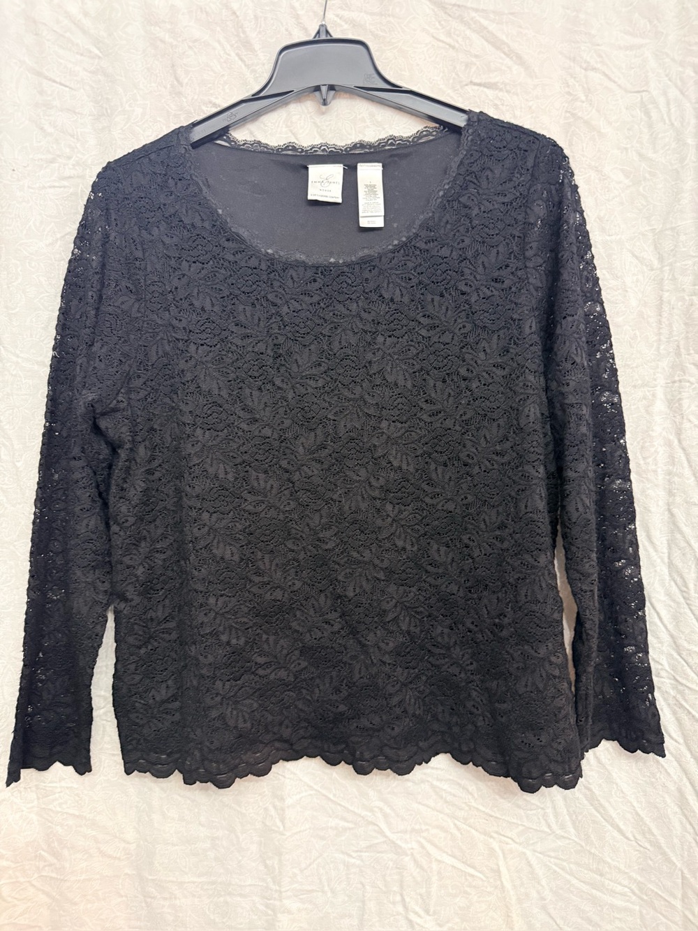 Liz Claiborne Ellen James Black Lace Long Sleeve Scoop Neck Top